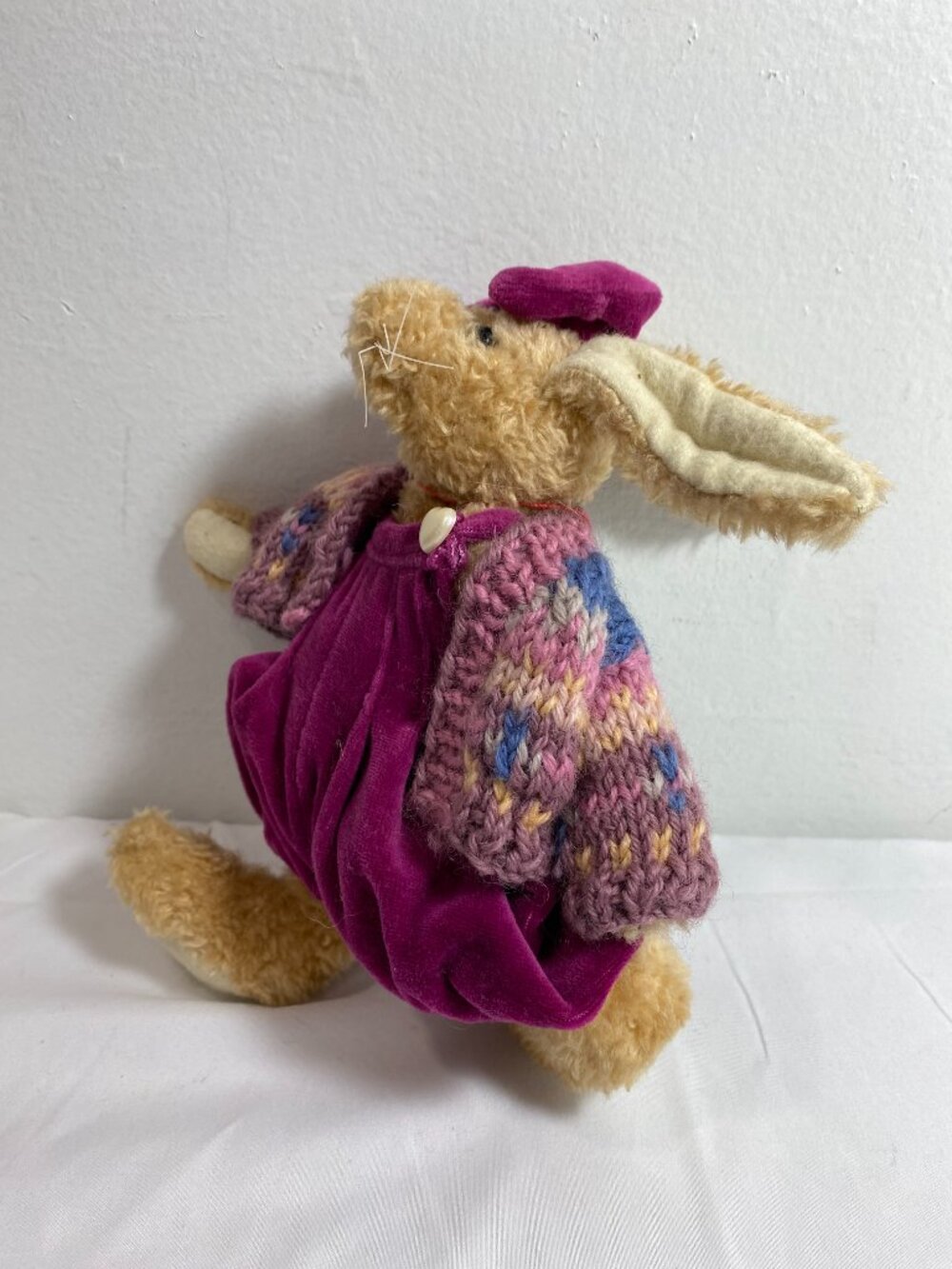 VNTG Boyd's Bear Emily Babbit Rabbit, 8"Jointed, Plum Bloomers & Hairbow Sweater